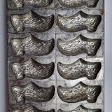 Set of two old chocolate molds "Letang et fils" Paris, 26 cm