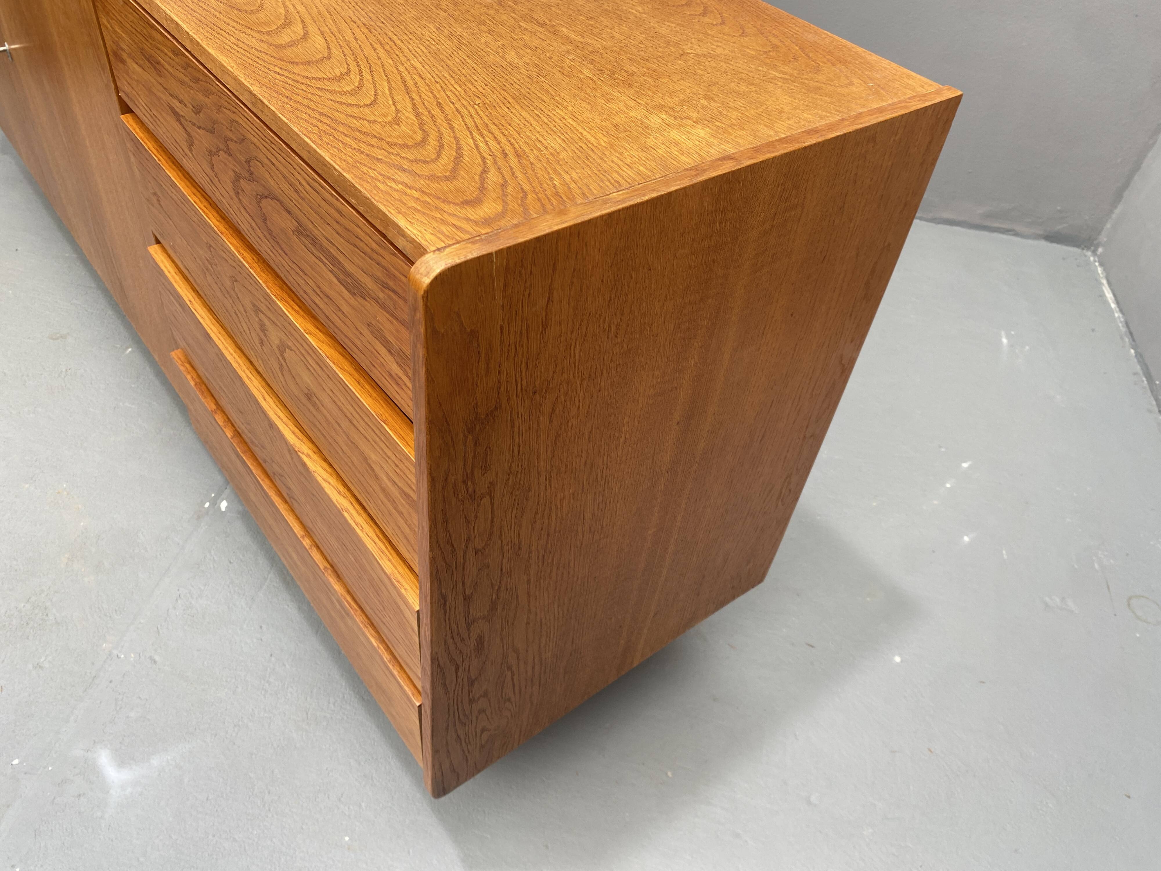 Enfilade vintage U-460 par Jiří Jiroutek pour Interiér Praha, Tchécoslovaquie