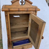 Doll cabinet