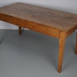 Table à manger antique de ferme rustique française en chêne doré clair du 19ème siècle