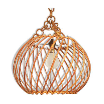 Lustre en rotin