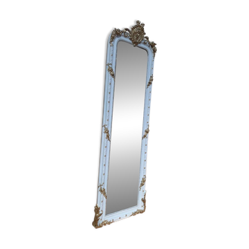 Mirror of the in-between – Napoleonic III Era – White re-champing and gold leaf