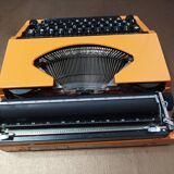 Silver Reed Silverette S Typewriter Orange