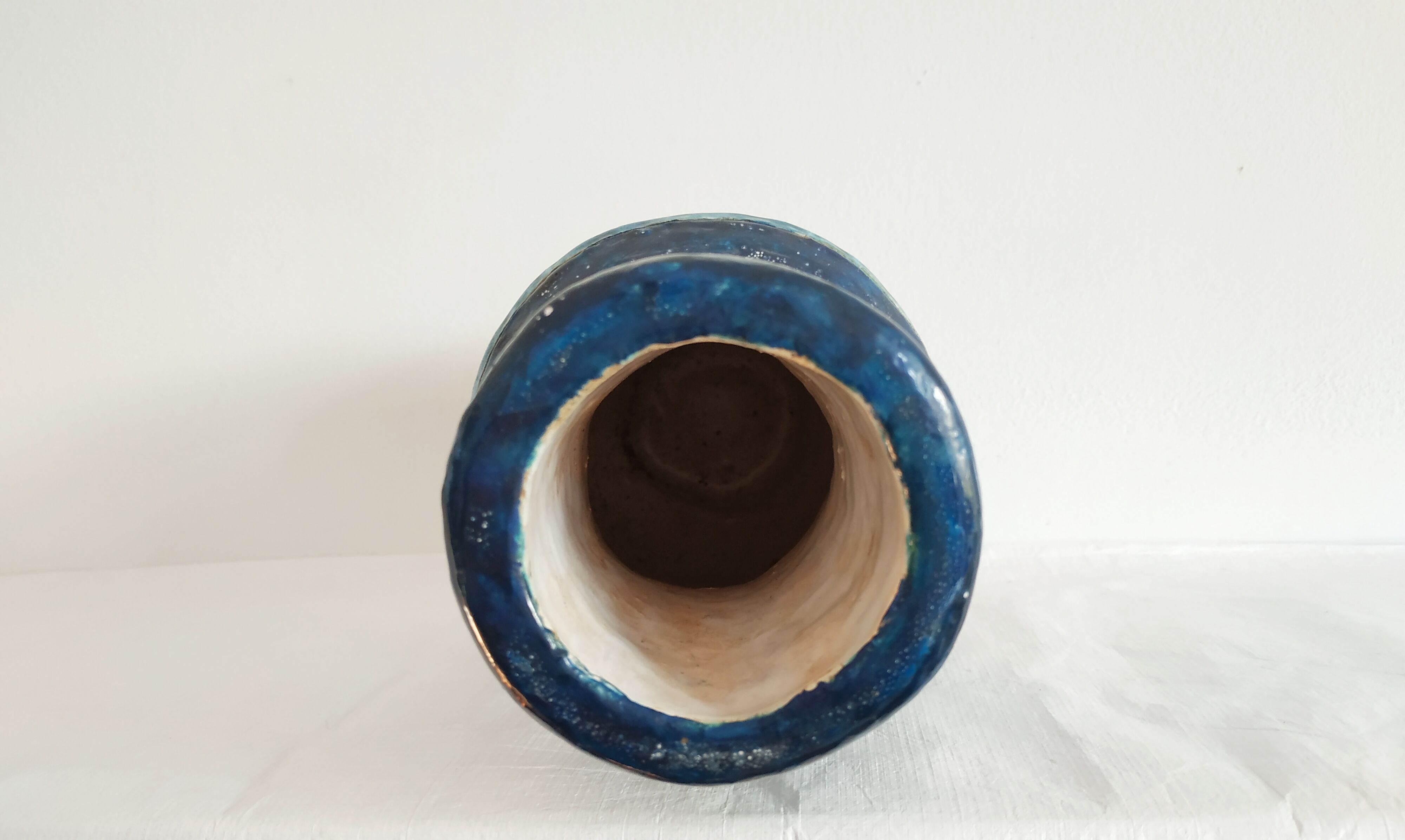 Triki blue ceramic vase floral patterns