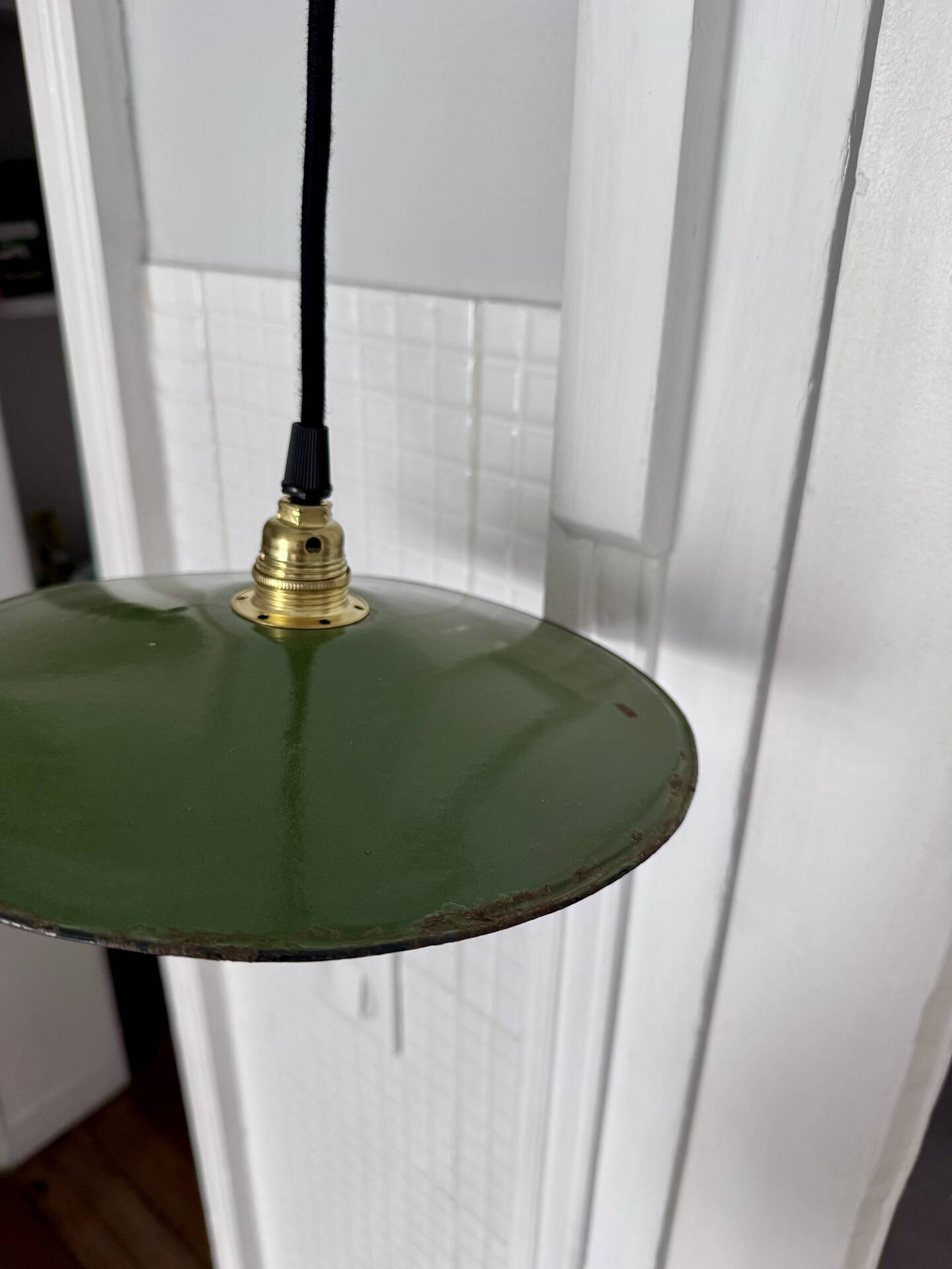 Vintage metal pendant light