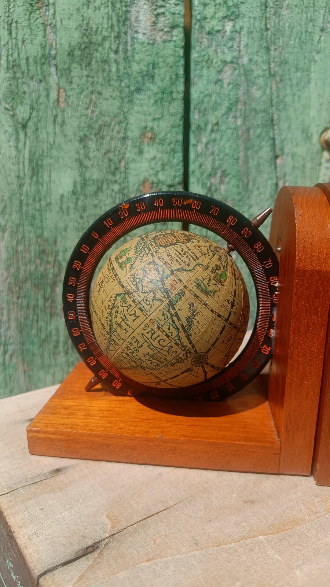 Serre-livres vintage mappemondes – Années 70
