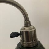 Articulated desk lamp