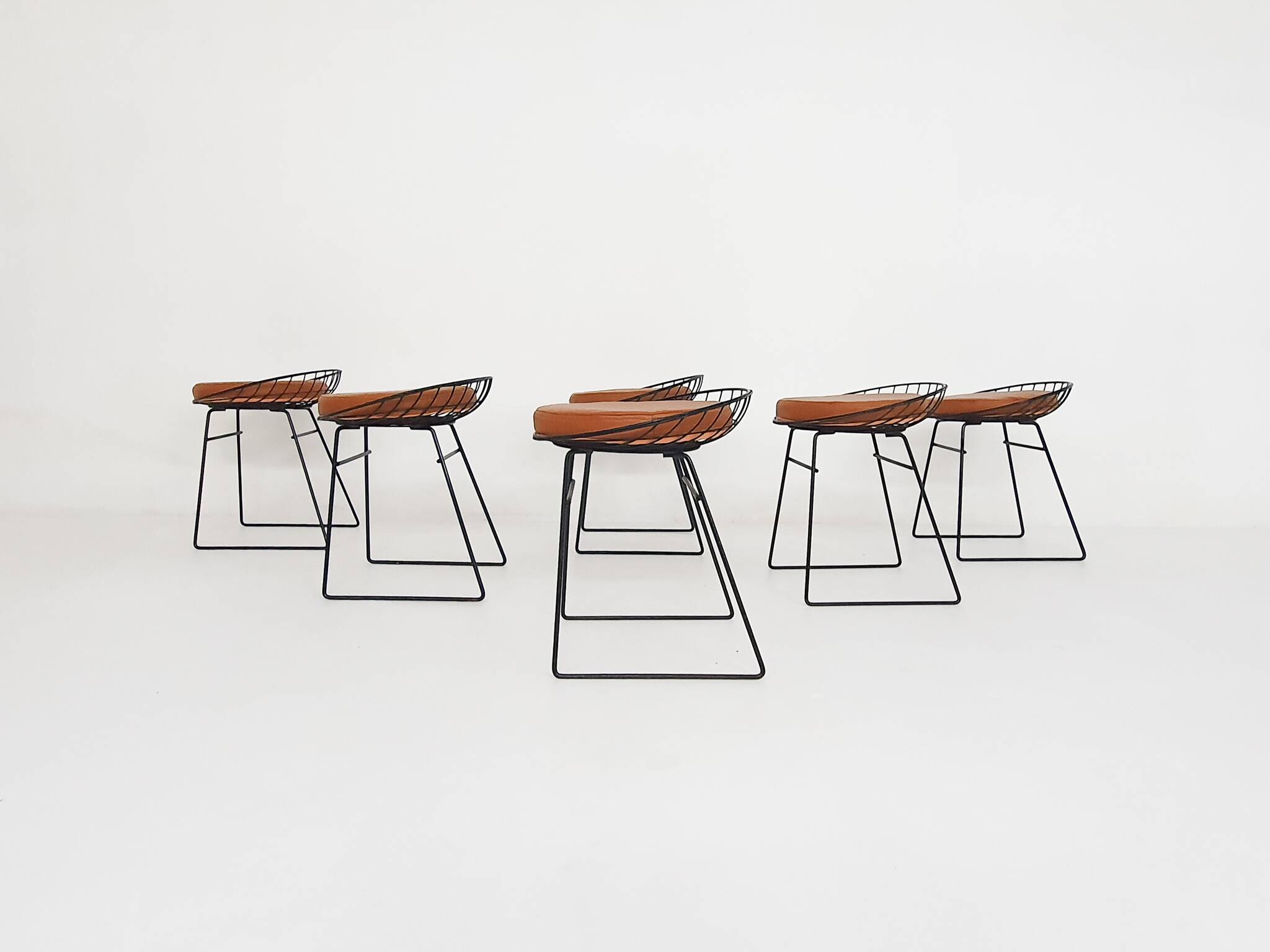 Cees Braakman for Pastoe KM05 metal wire stools, The Netherlands 1958