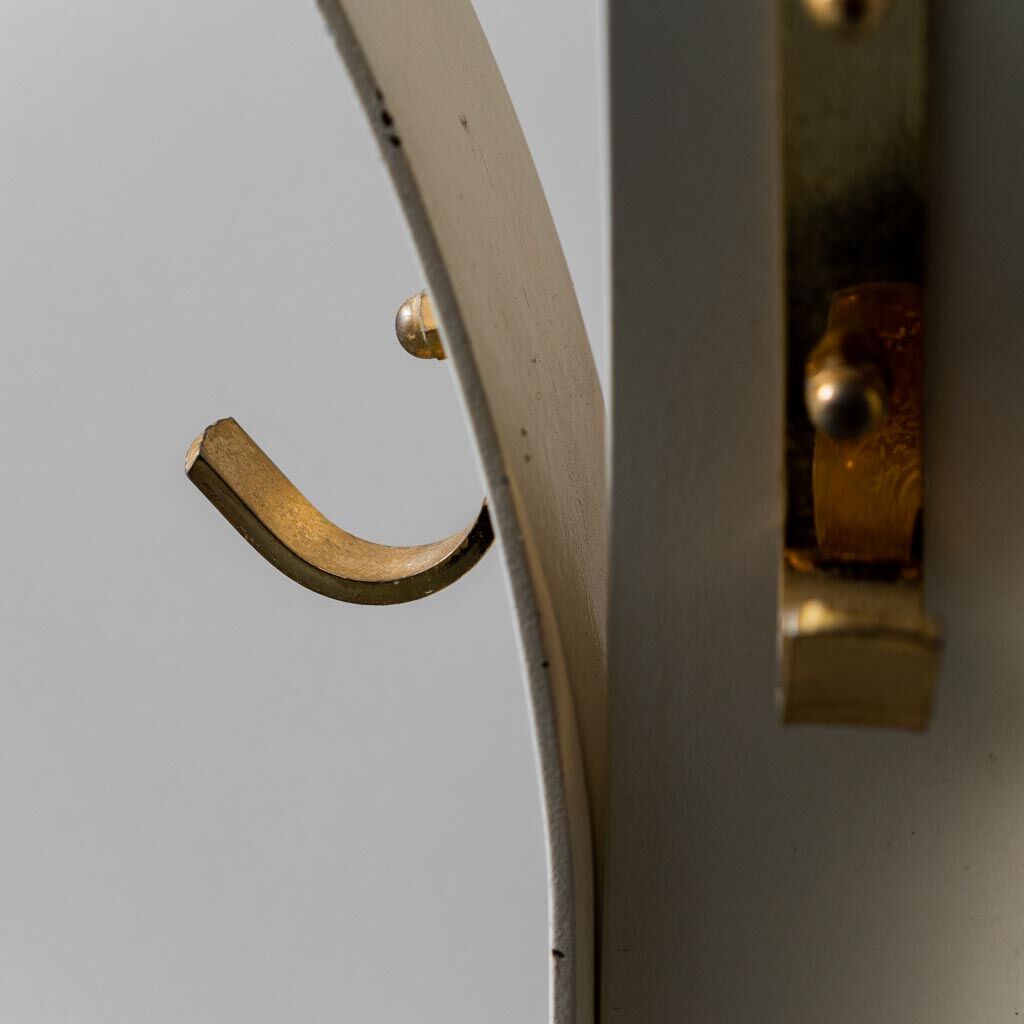 Porte manteau en métal 4 bras 70