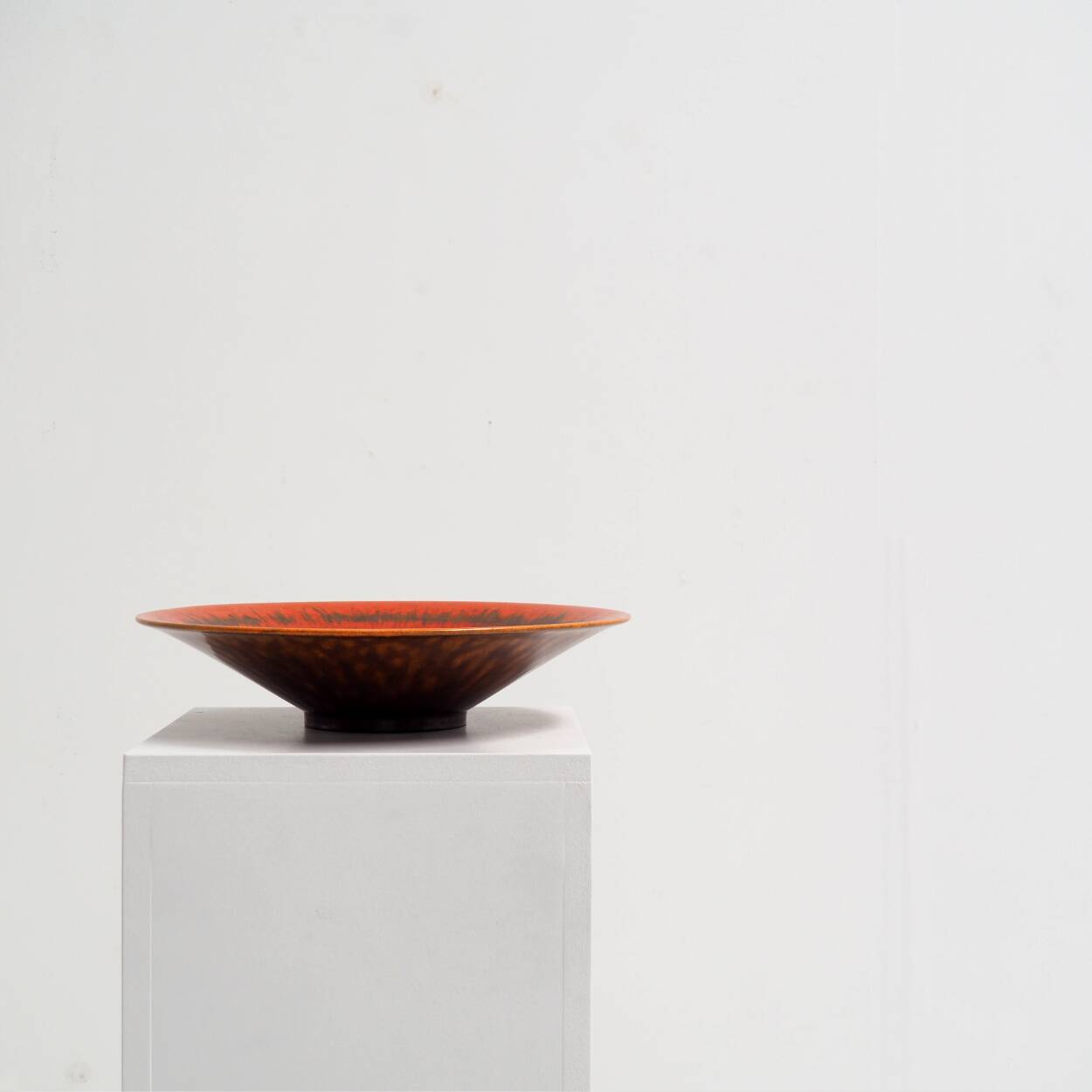 Villeroy & Boch “Septfontaines” Bowl in Red, Orange and Brown