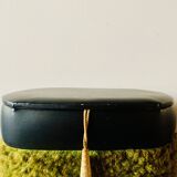 Vintage moumoute chest pouf