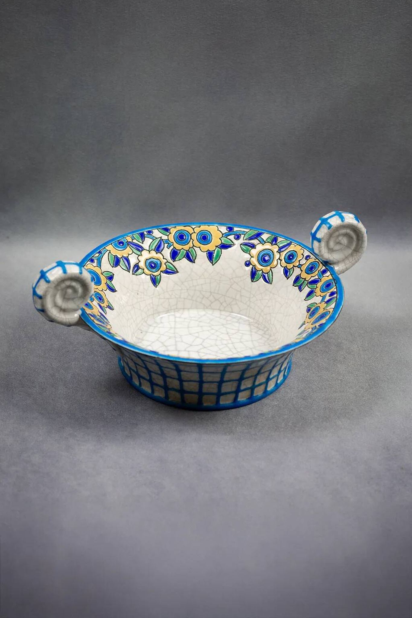 Longwy enamel bowl with handles – Art Deco floral decoration, 1930s