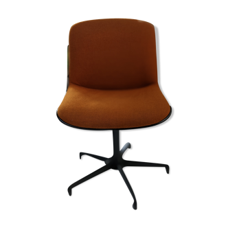 Vintage office chair for comforto
