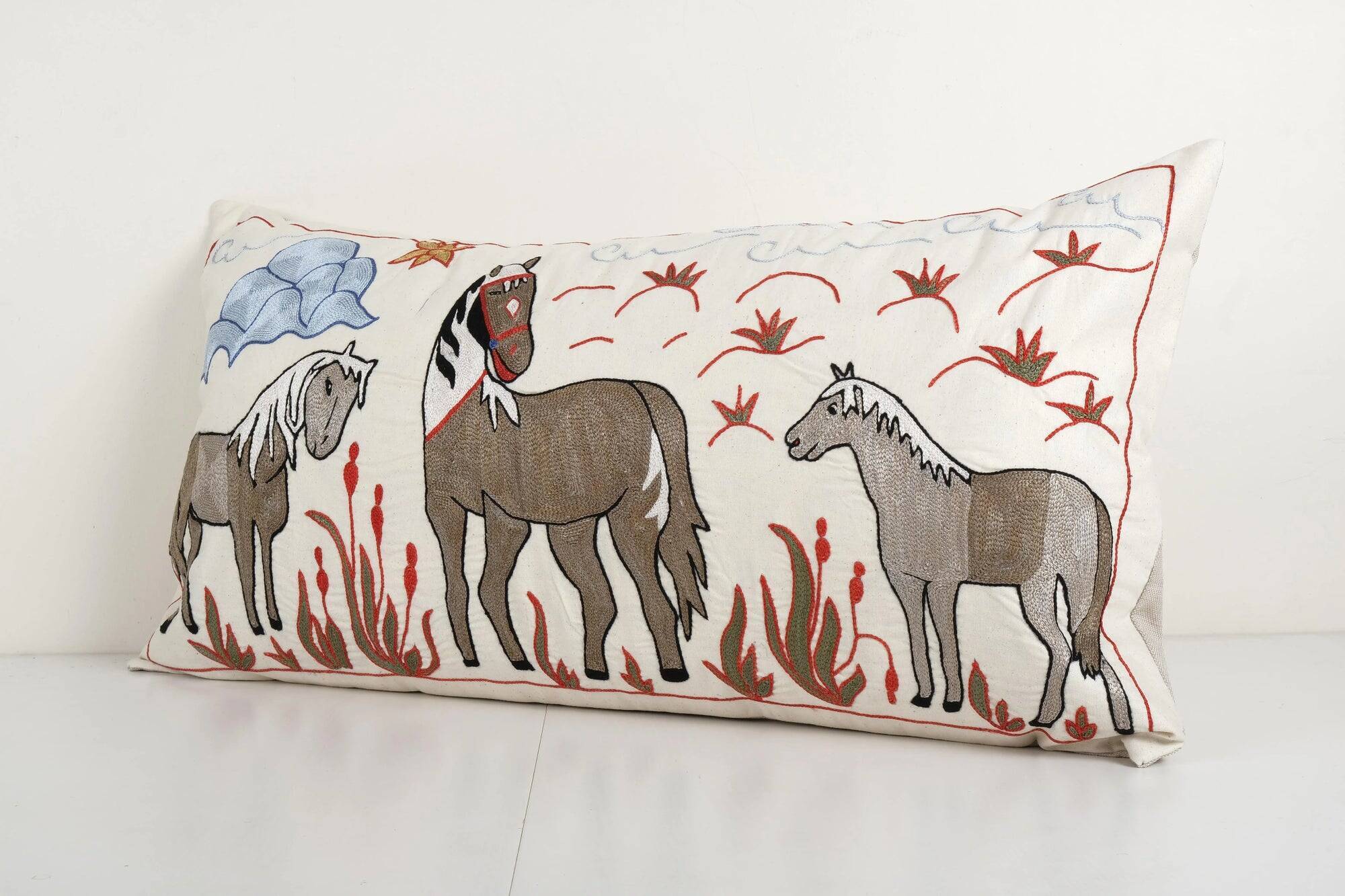 Vintage embroidered cushion cover 46x86 cm