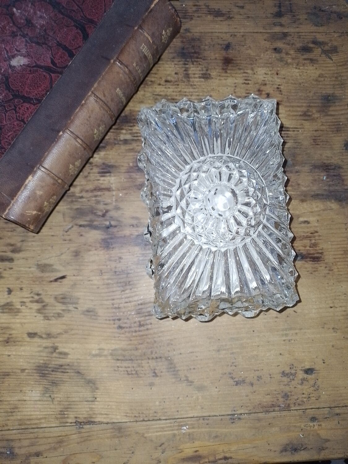 Glass wall lamp