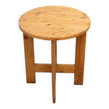 Table d'appoint en pin français
