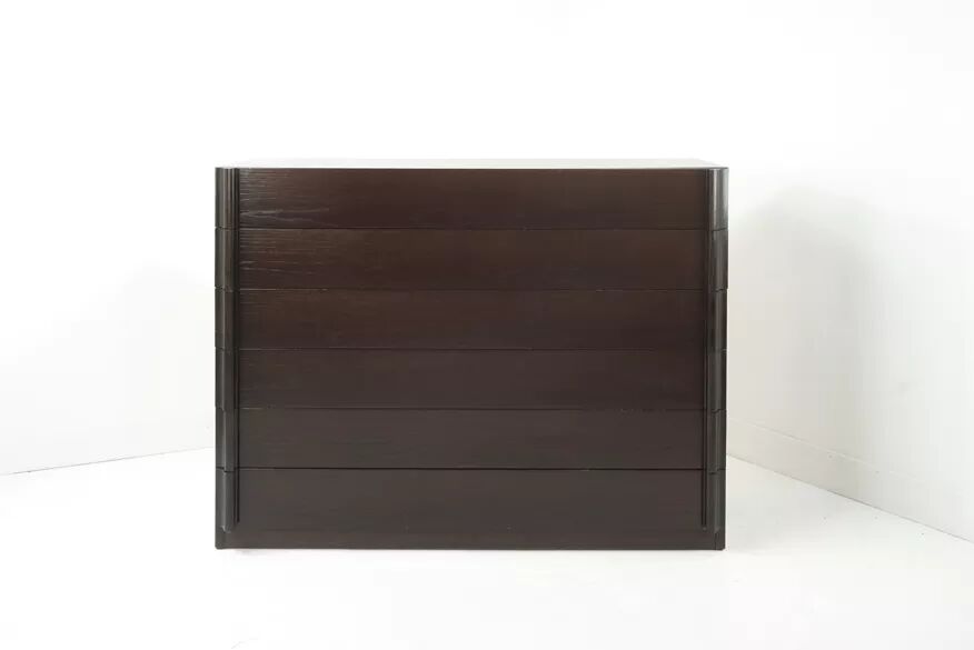 Scandinavian-style 6-drawer dresser