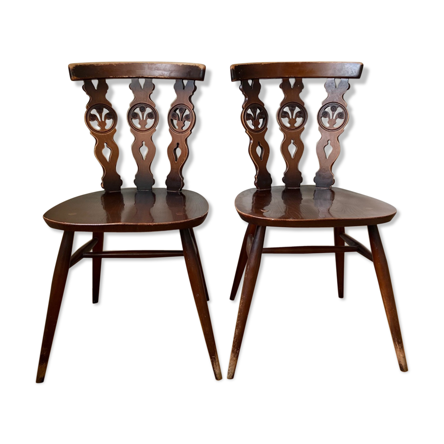 Paire de chaises en bois "Ercol"