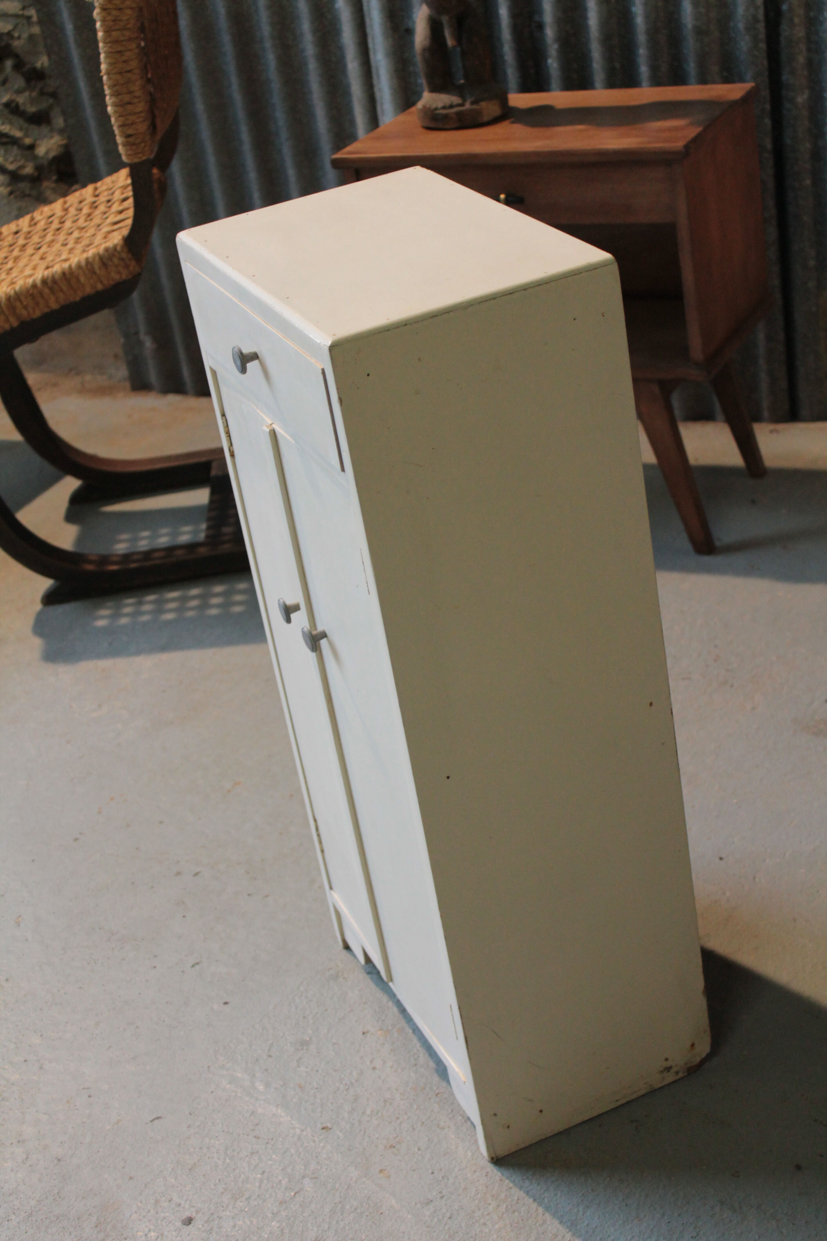 Paris 2-door wardrobe - 1 drawer