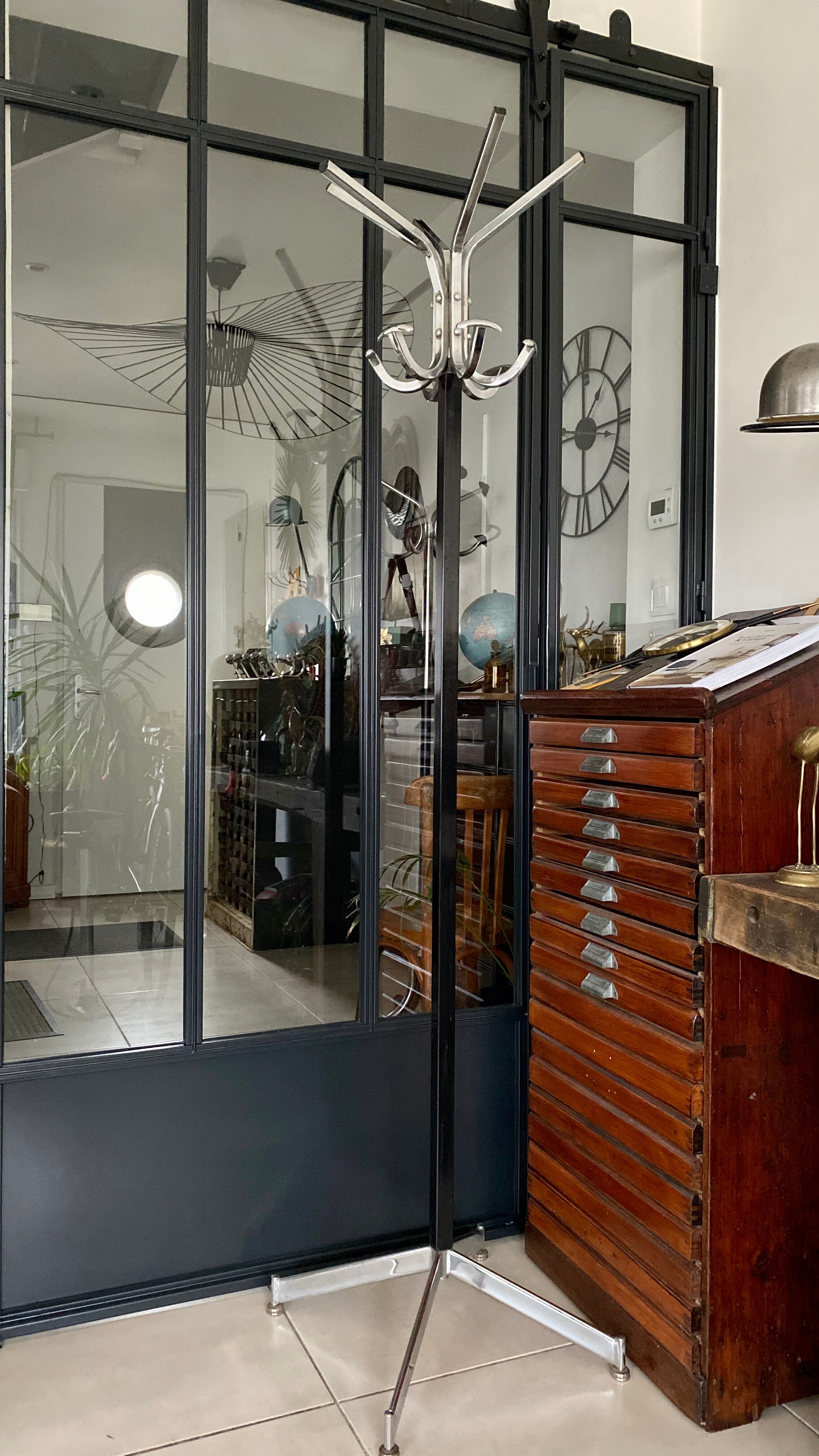 Door coats industrial design
