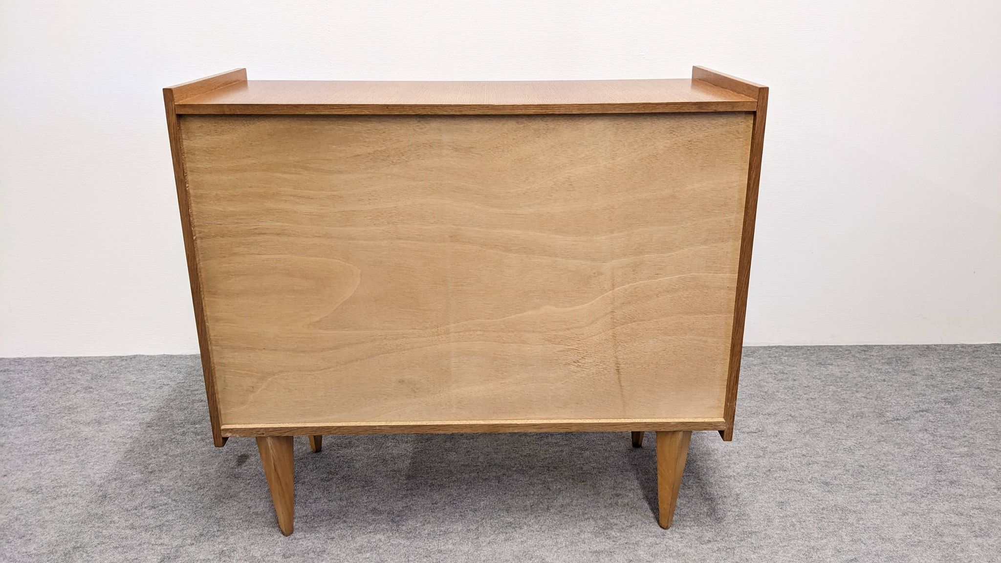 4-drawer chest of drawers in blond oak from the 50s/60s
