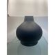 Lampe de table contemporaine en verre blanc et noir de style Murano