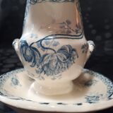 Gravy boat