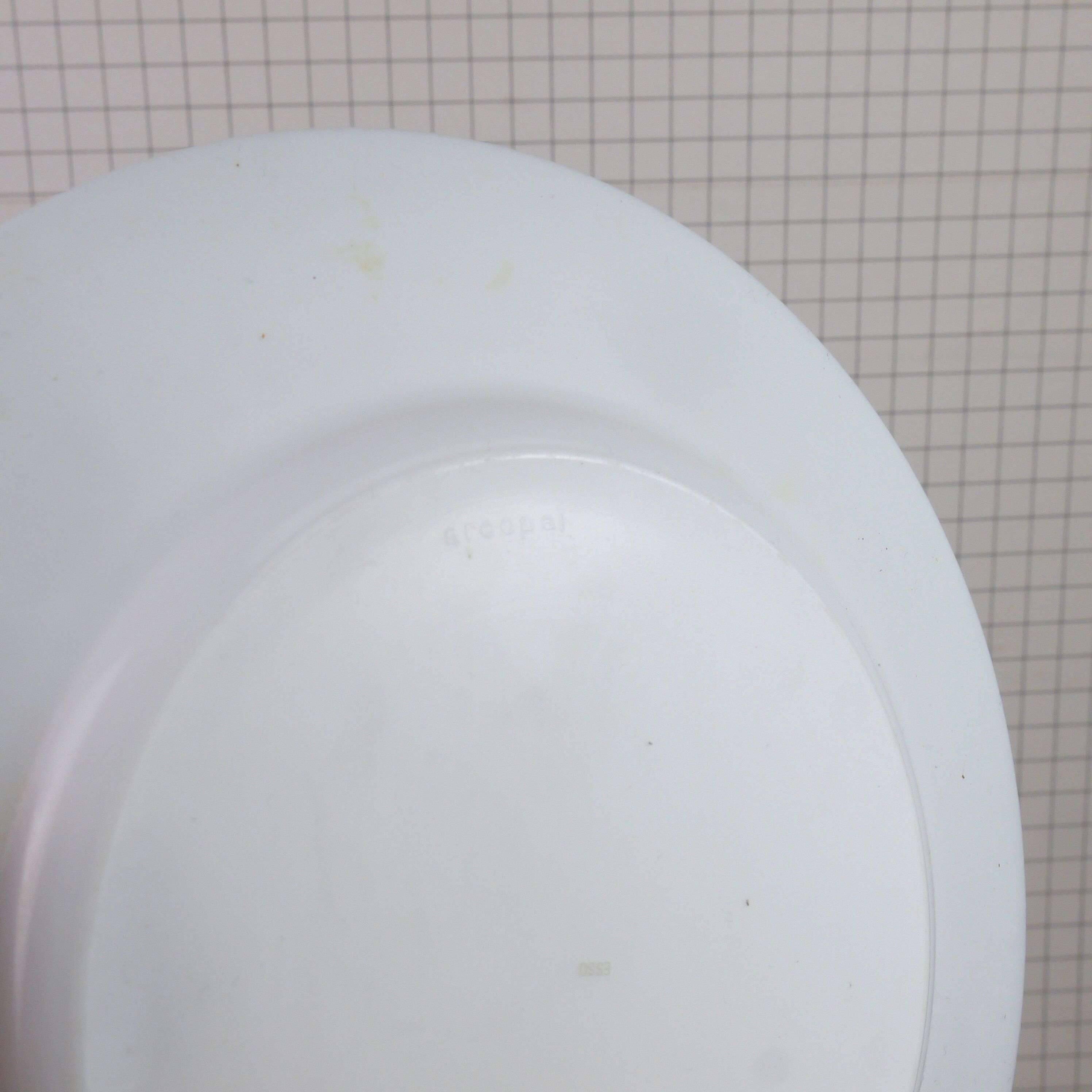 Six Arcopal soup plates