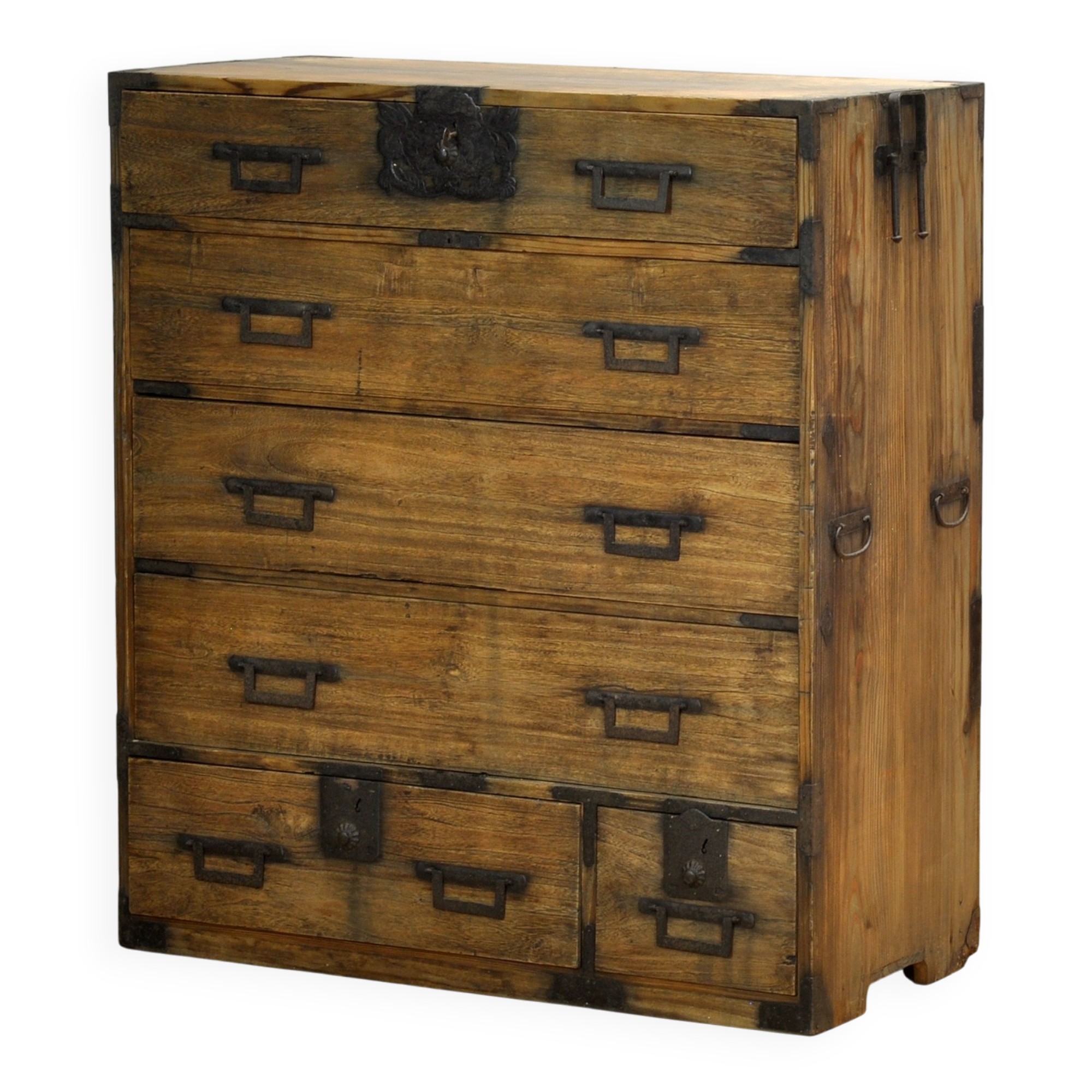 Japanese Tansu chest of drawers, circa 1870