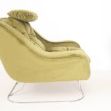 Paire de fauteuils en velours vert, 1970