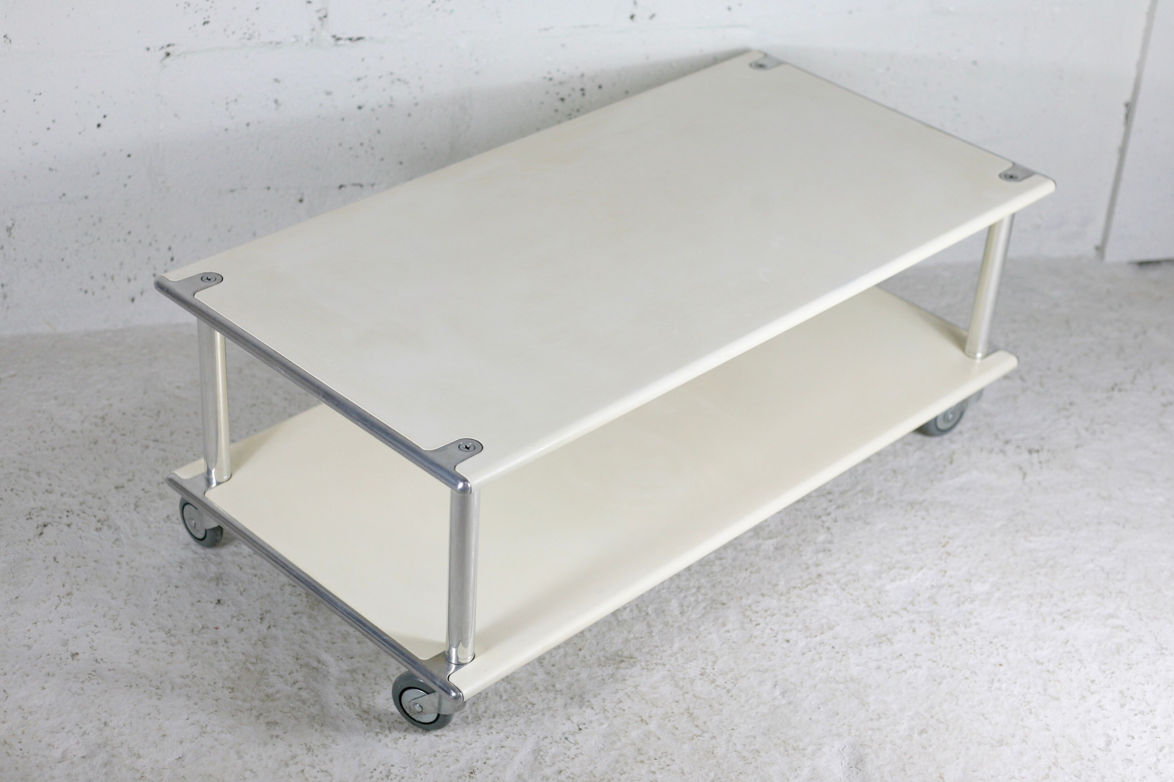 Coffee table in lacquered steel "cream", double trays, France, circa 1970