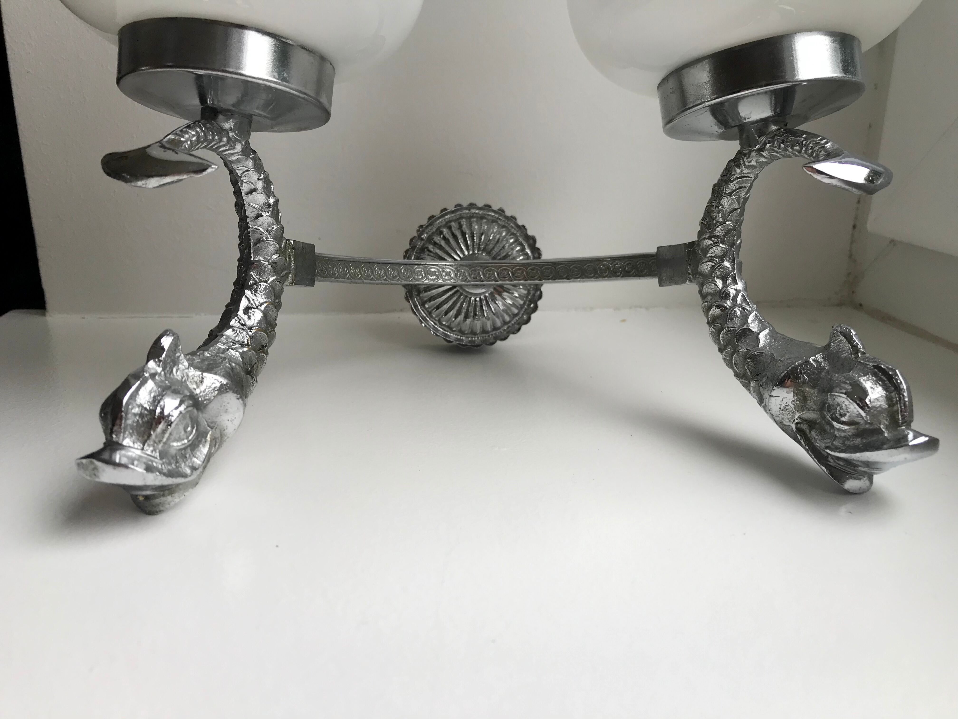 Duo of wall lamps in chrome metal and Opalines Japanese 50s