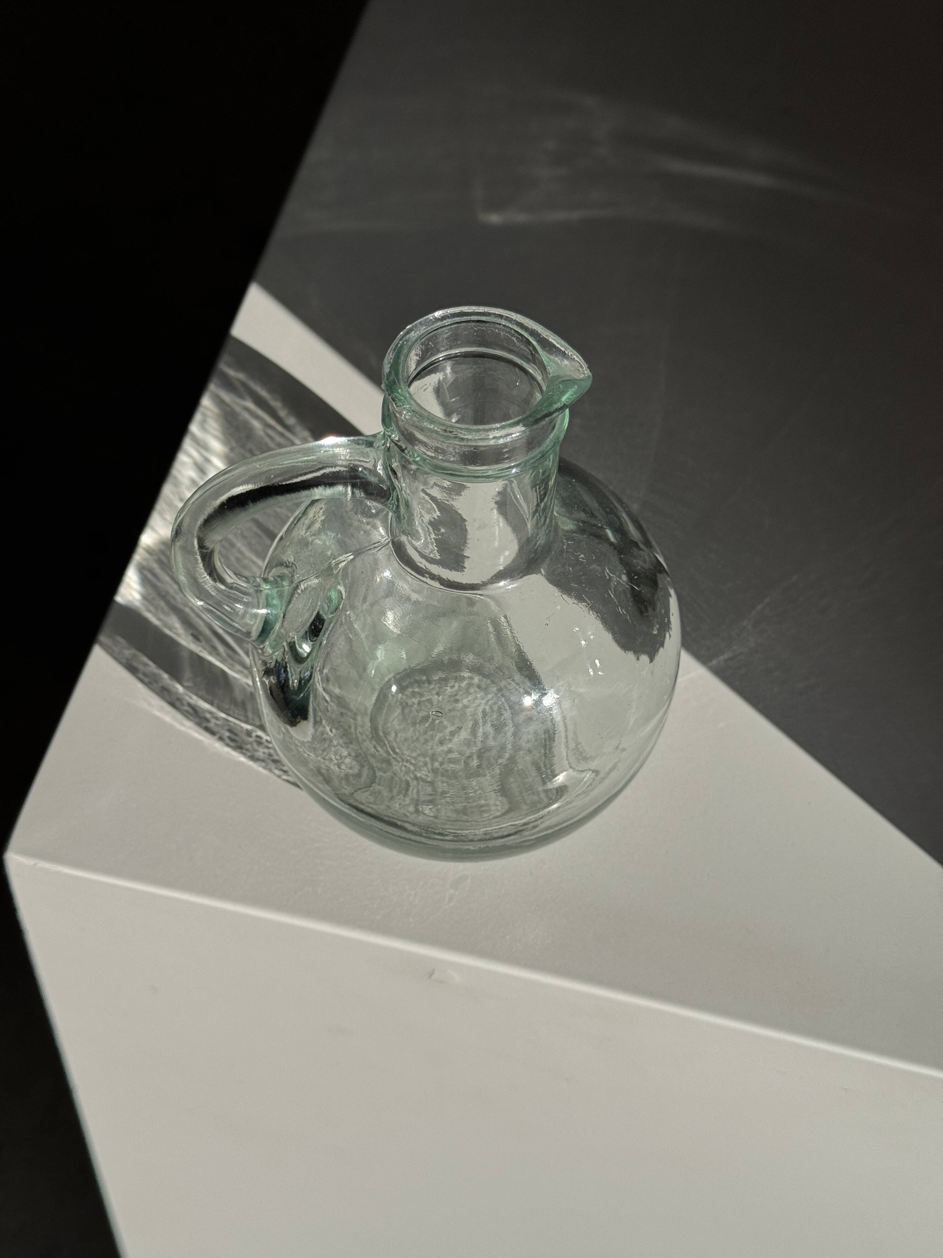 Mini round glass carafe D9 H14.5