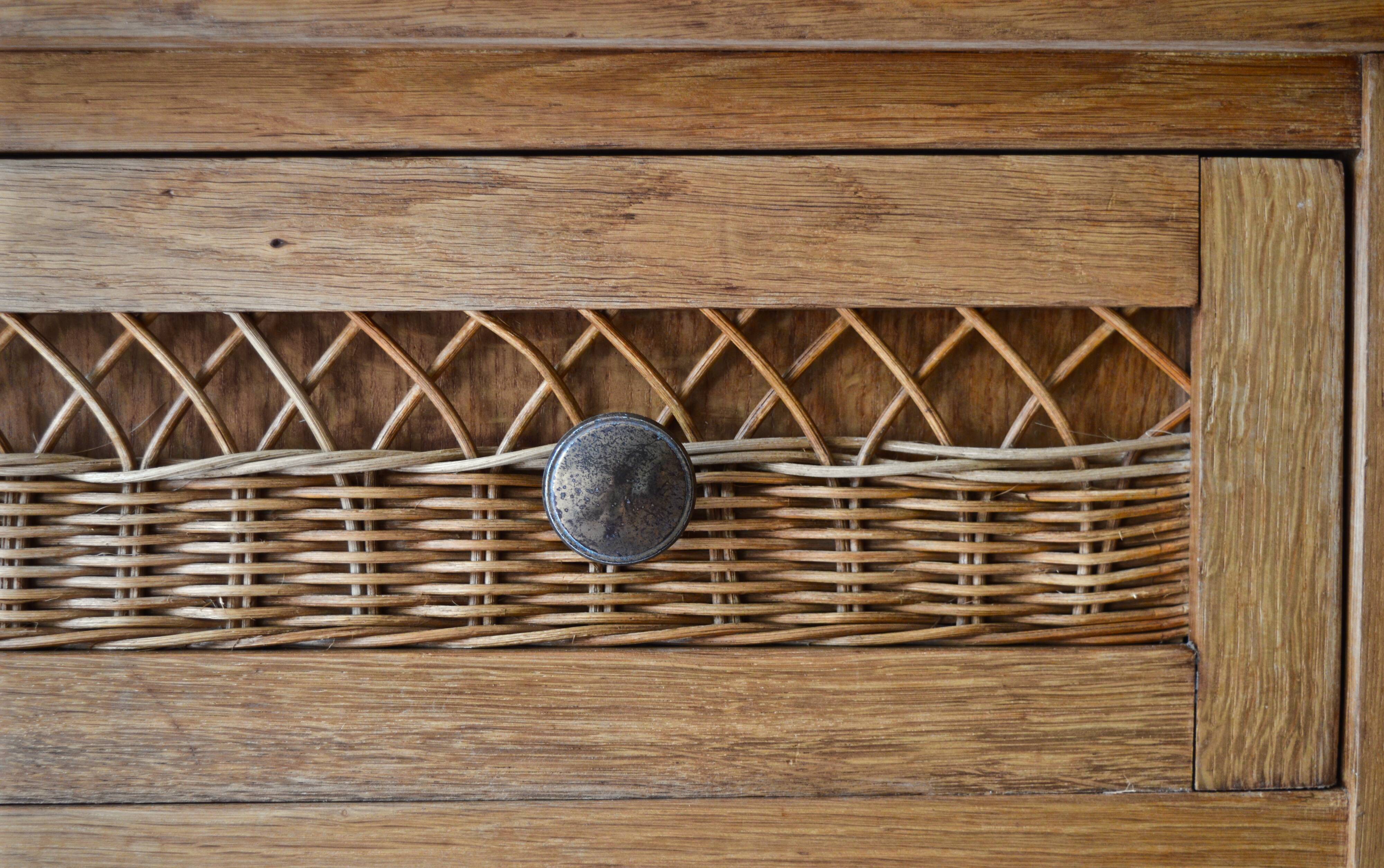 Rattan chest of drawers