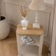Bouts de canapé, meuble d'appoint vintage réenchanté en beige.