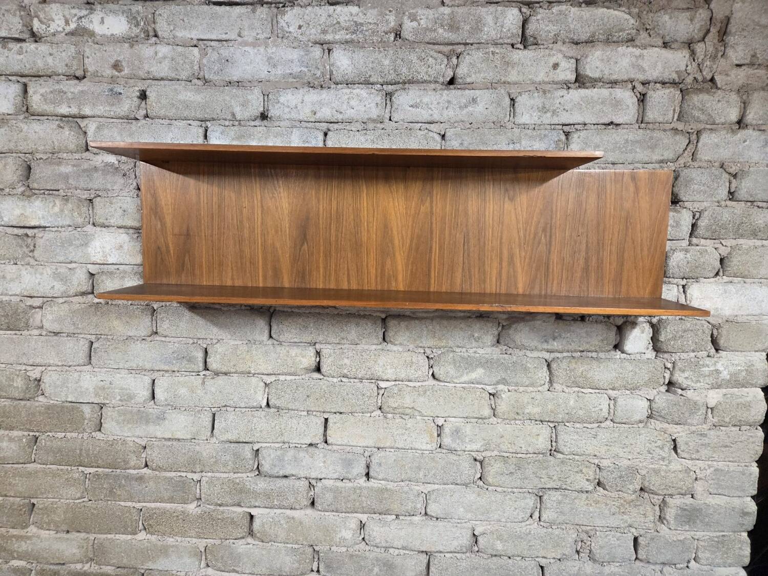 1960 wall shelf