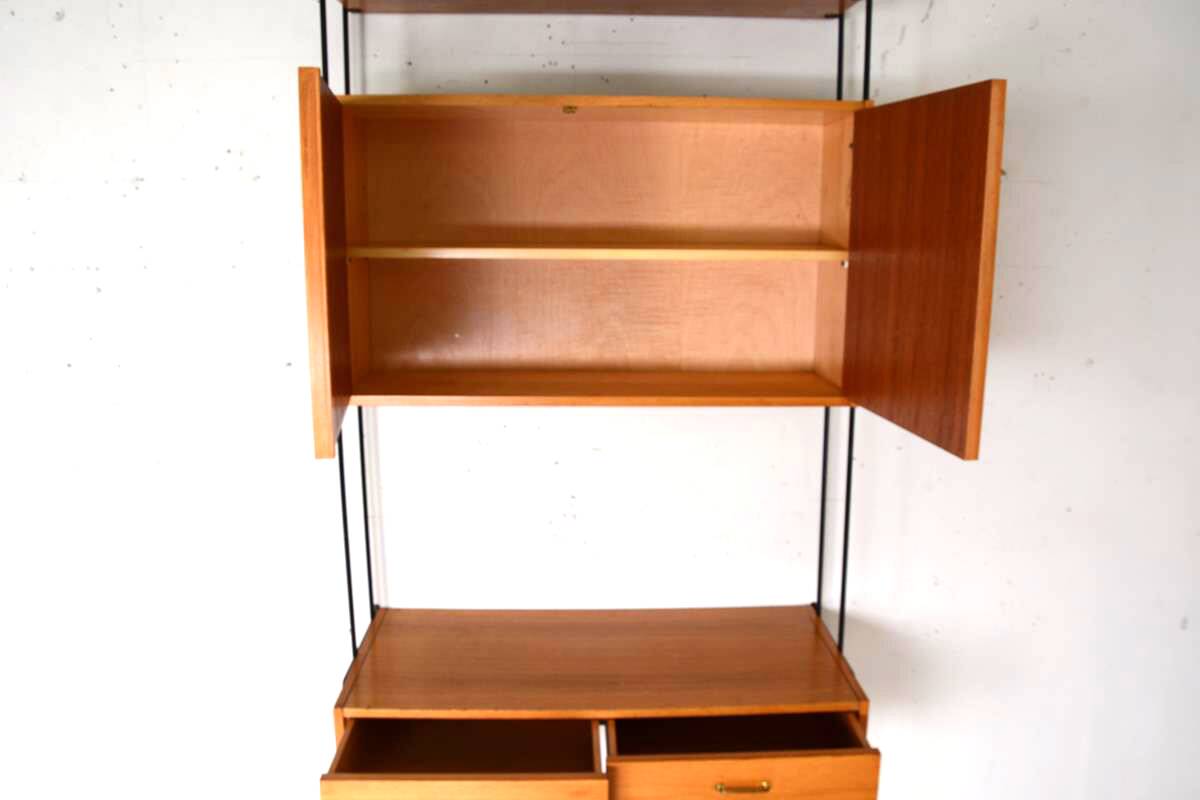 Omnia shelving system / self-supporting modular secretary desk in teak, dating from the 1960s.