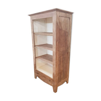 Storage cabinet