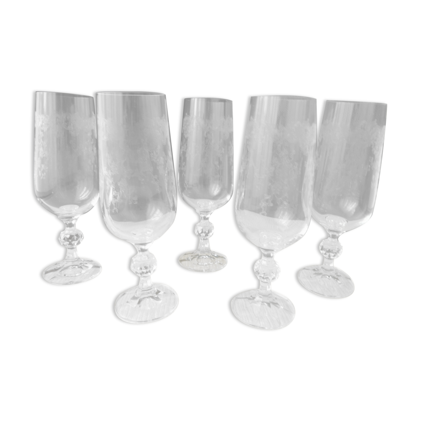 Set of 5 champagne flutes in crystalline engraved decoration and button leg