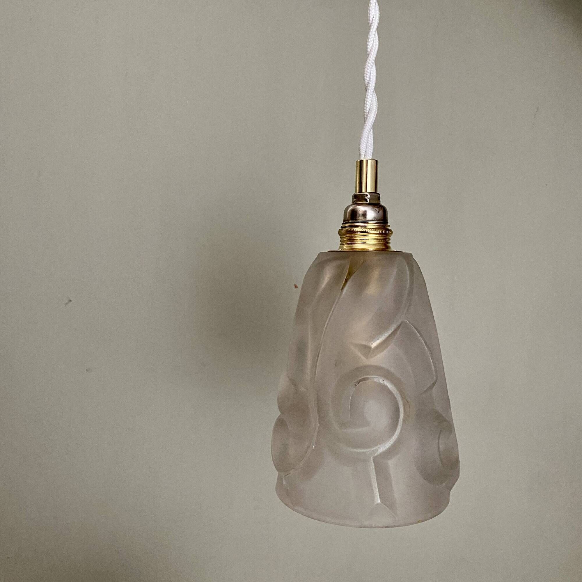 Vintage art deco tulip pendant light in frosted glass signed Degué