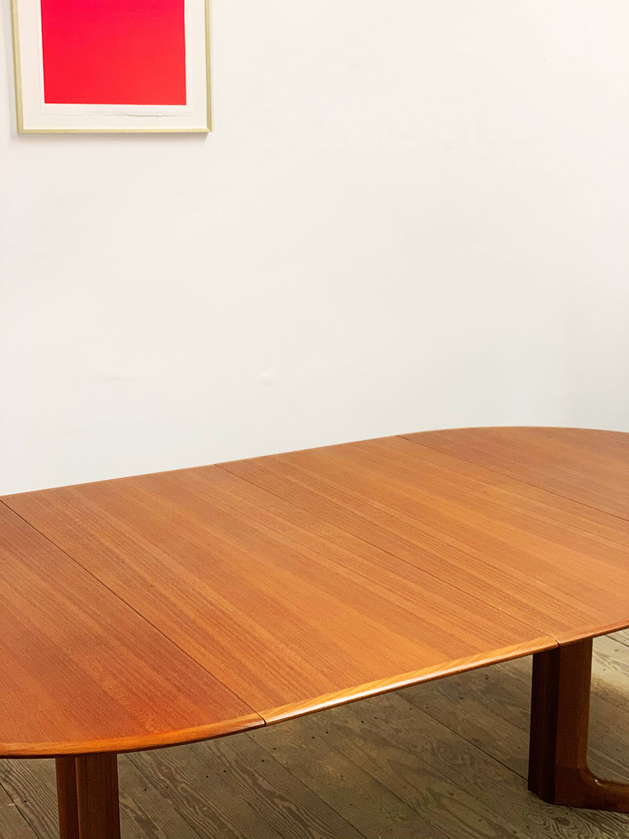 Round Circular Extendable Mid Century Teak Dining Table