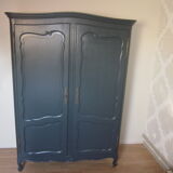 Old anthracite grey cabinet