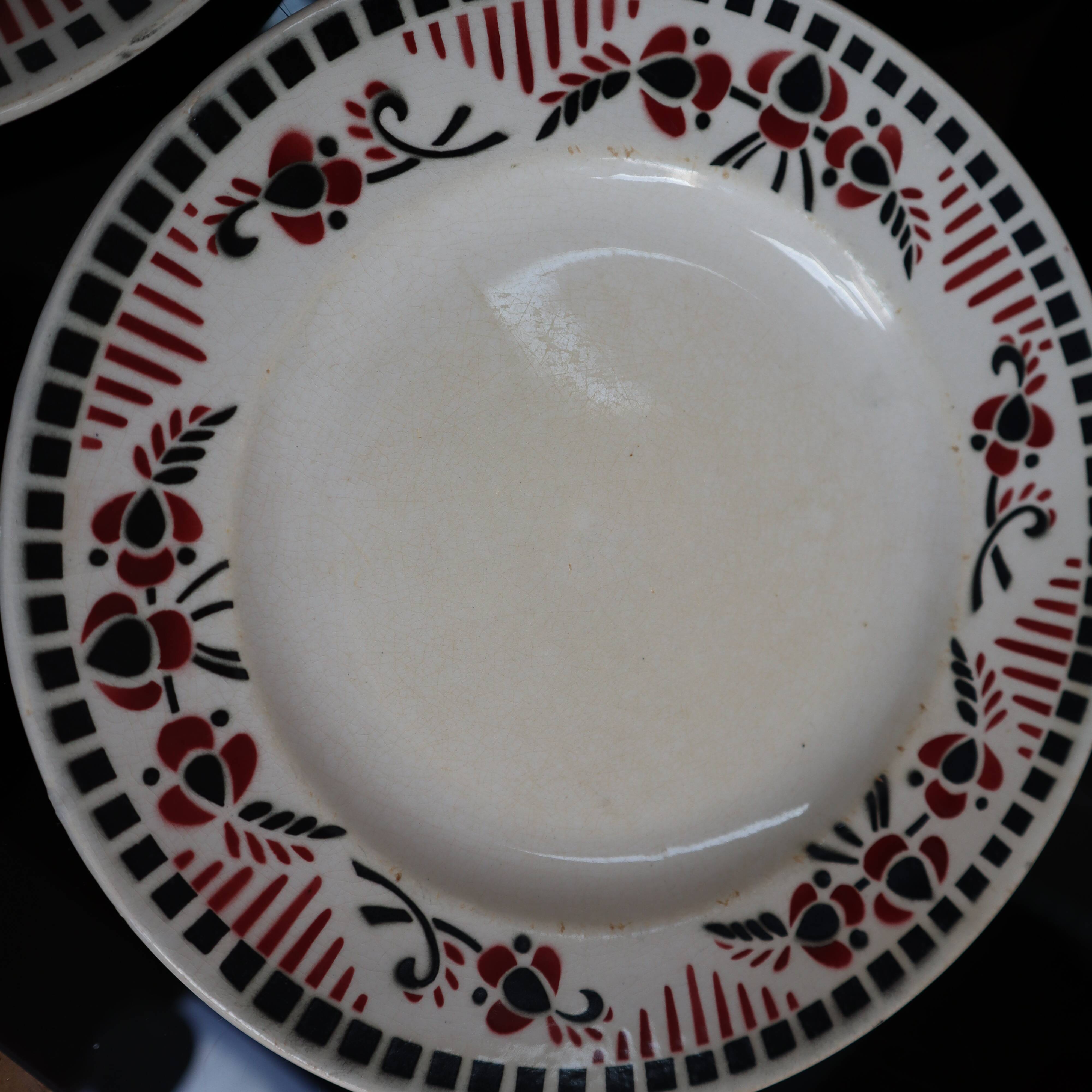 5 Flat plates Terre de Fer model "Damascus" Moulin des Loups and Hamage