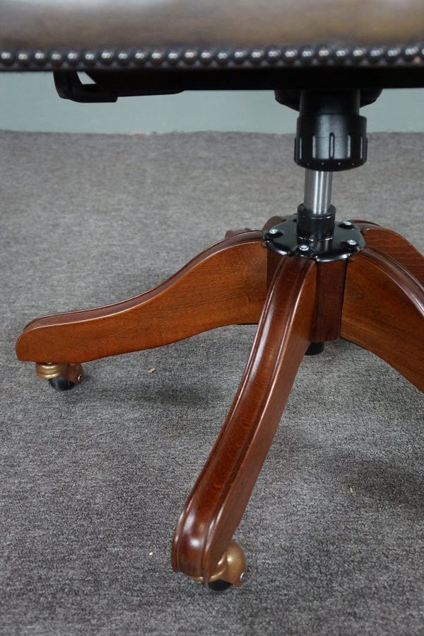 Chesterfield office chair