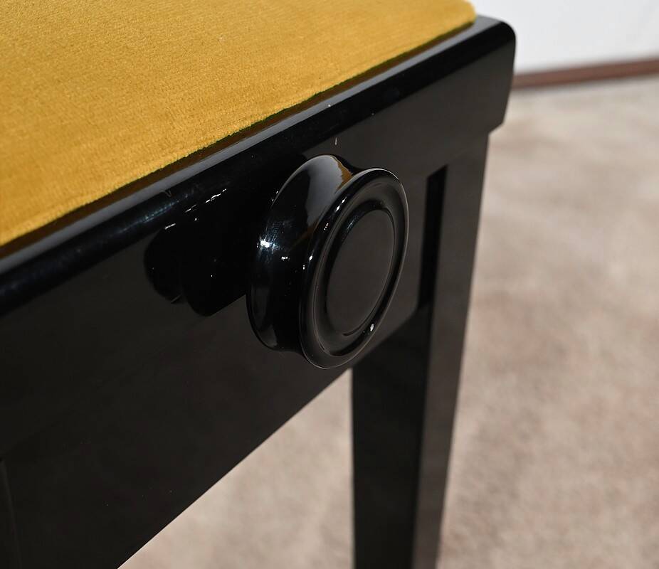 Adjustable Piano Bench, in Black Lacquered Wood – 1970