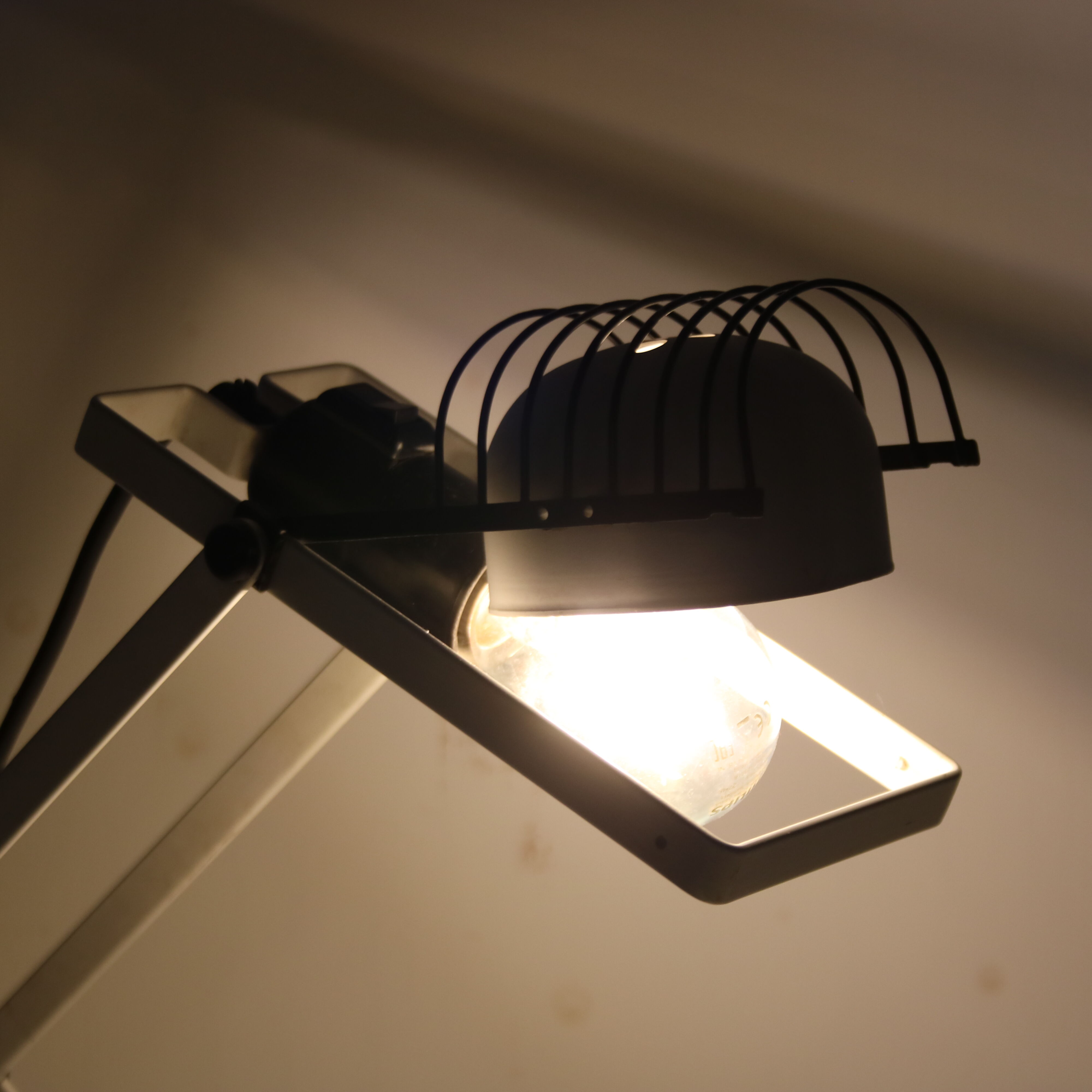 1980s “Synthesi” Table lamp by Ernesto Gismondi for Artemide, Italy