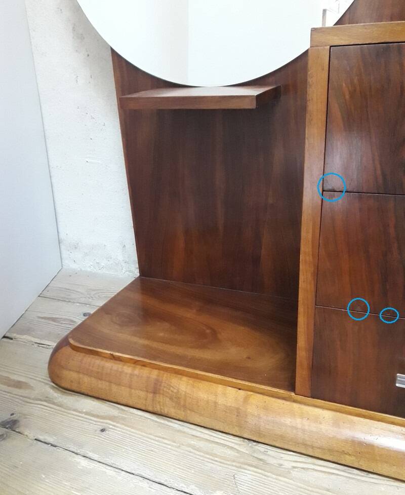 Art Deco dresser, solid walnut, veneer, 3 drawers, mirror.