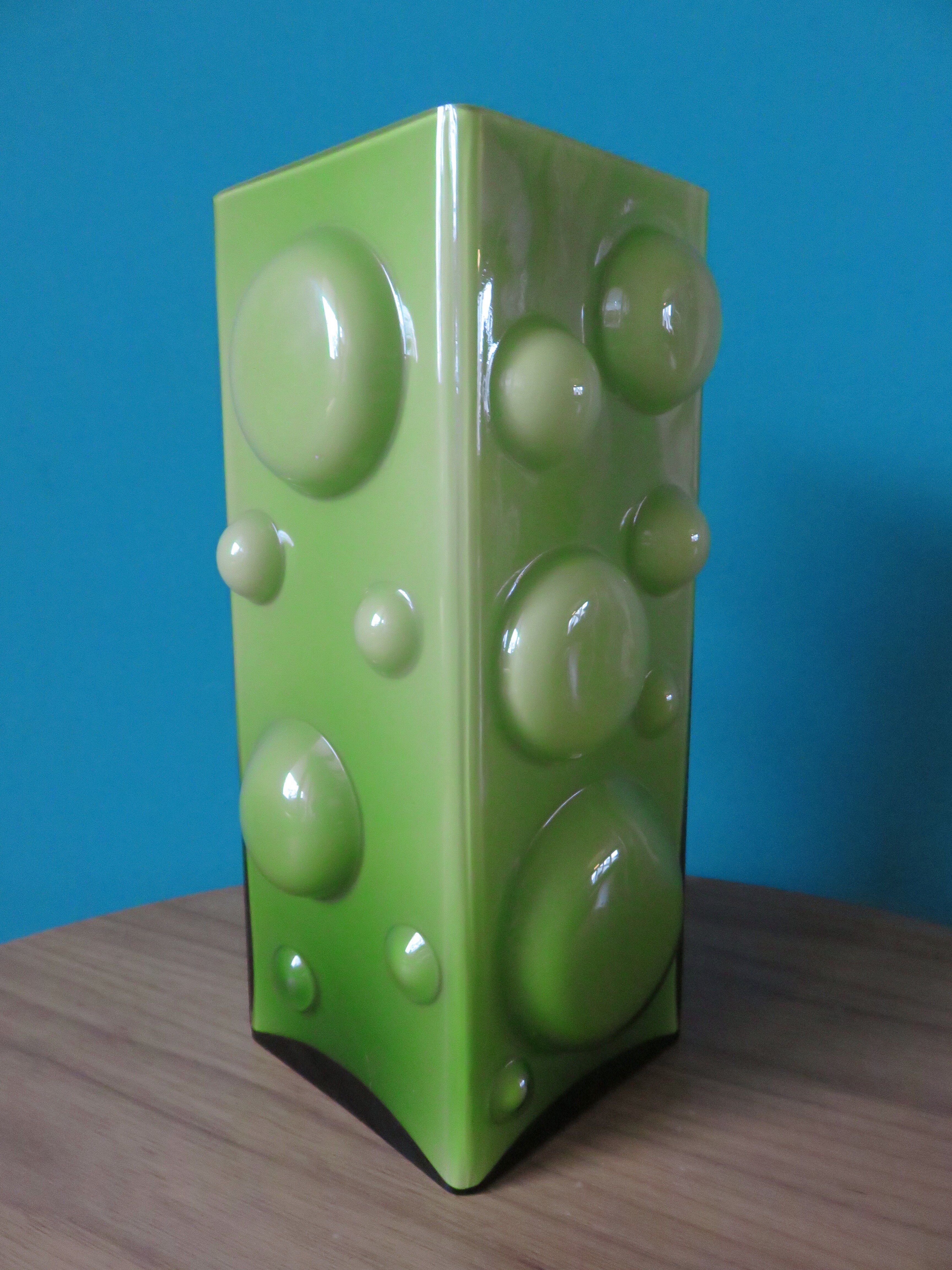 Square vase with half-bubbles in apple green double-layered glass - Denmark 1975