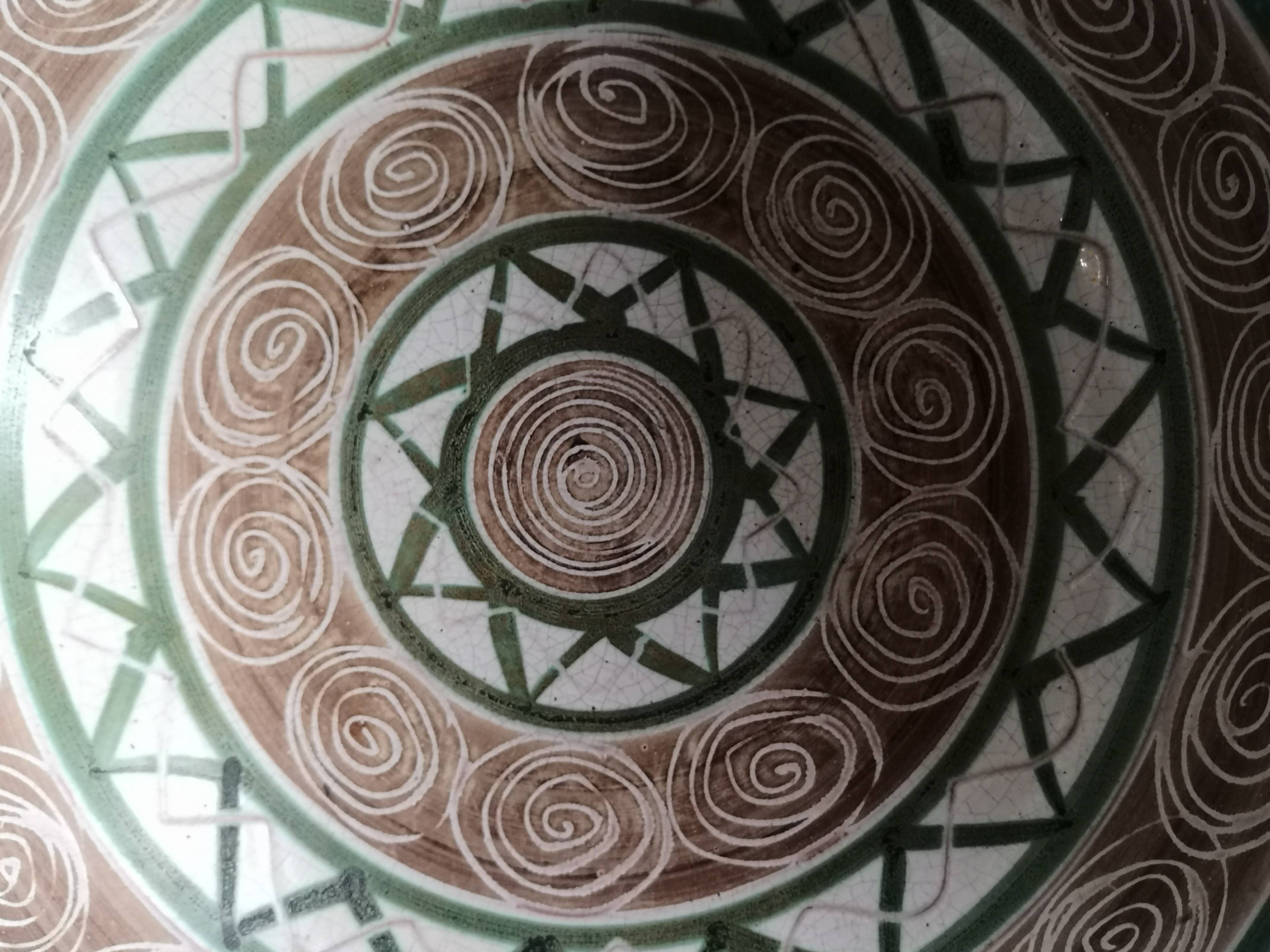 large salad bowl or empty pocket in enameled ceramic and signed Robert Picault, Vallauris 1950