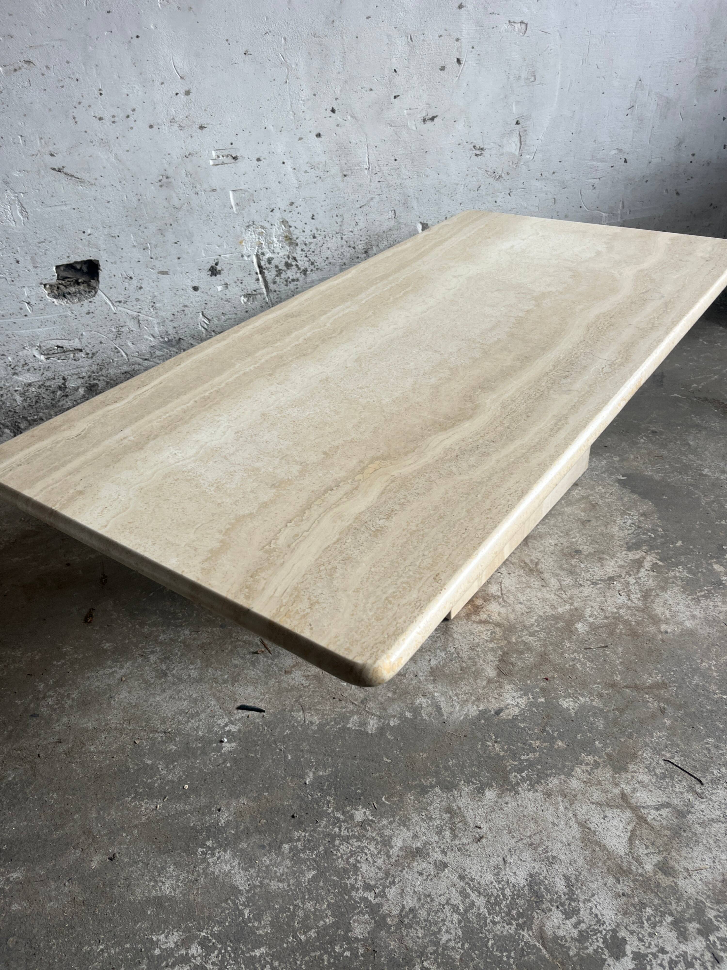 Italian coffee table in travertine – 1970s